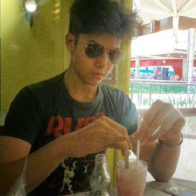 Di kafe